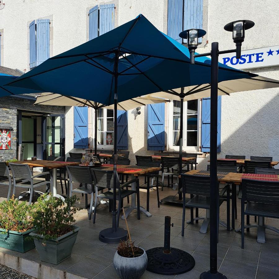 Hotel De La Poste Tardets-Sorholus Bagian luar foto