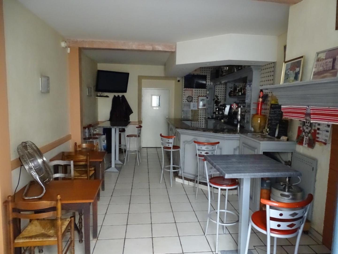 Hotel De La Poste Tardets-Sorholus Bagian luar foto