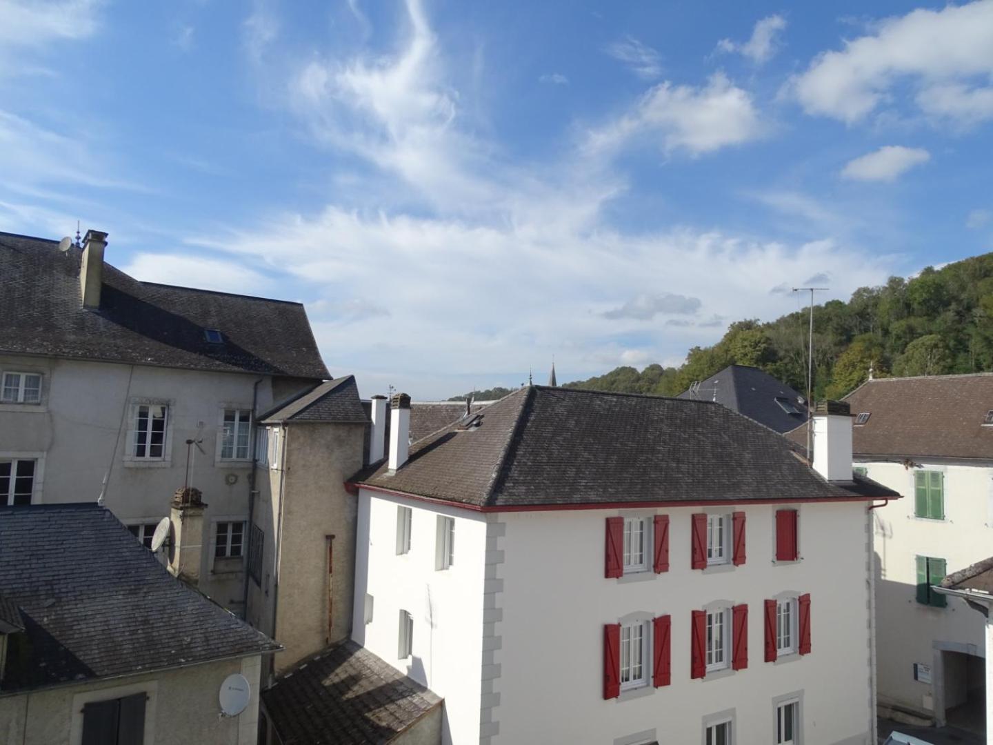 Hotel De La Poste Tardets-Sorholus Bagian luar foto