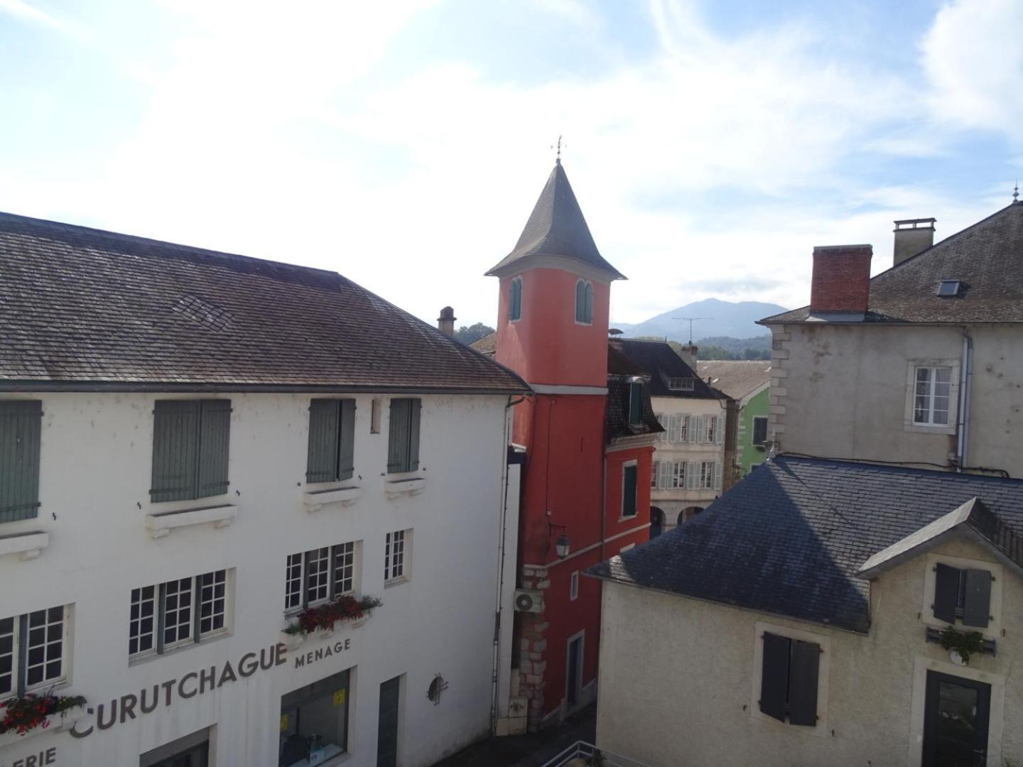 Hotel De La Poste Tardets-Sorholus Bagian luar foto